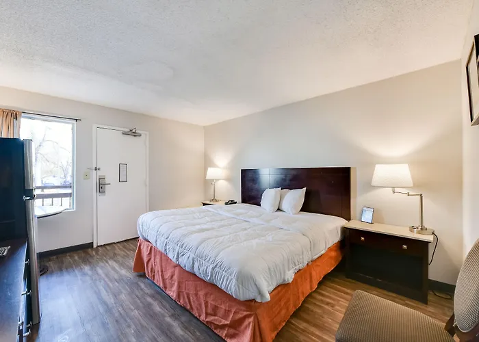 Hotel Baymont And By Wyndham / Near Osu 2*